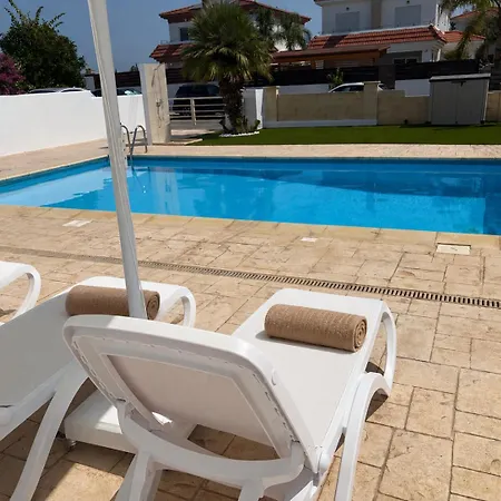 Coastal Breeze 26 Paralimni